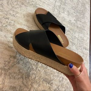 Black Sandal